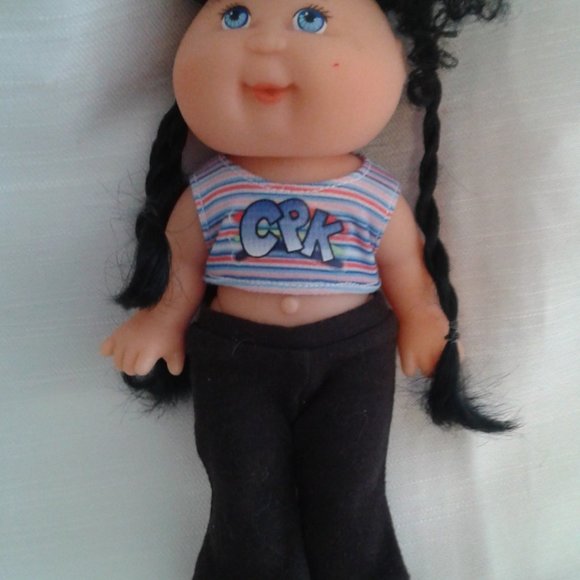 Cabbage Patch Dols - Picture 6 of 13